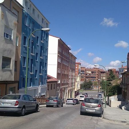 Apartamento Los Colonia Бургос Экстерьер фото